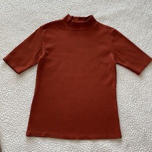 Costes Turtleneck Shirt. Size: Small